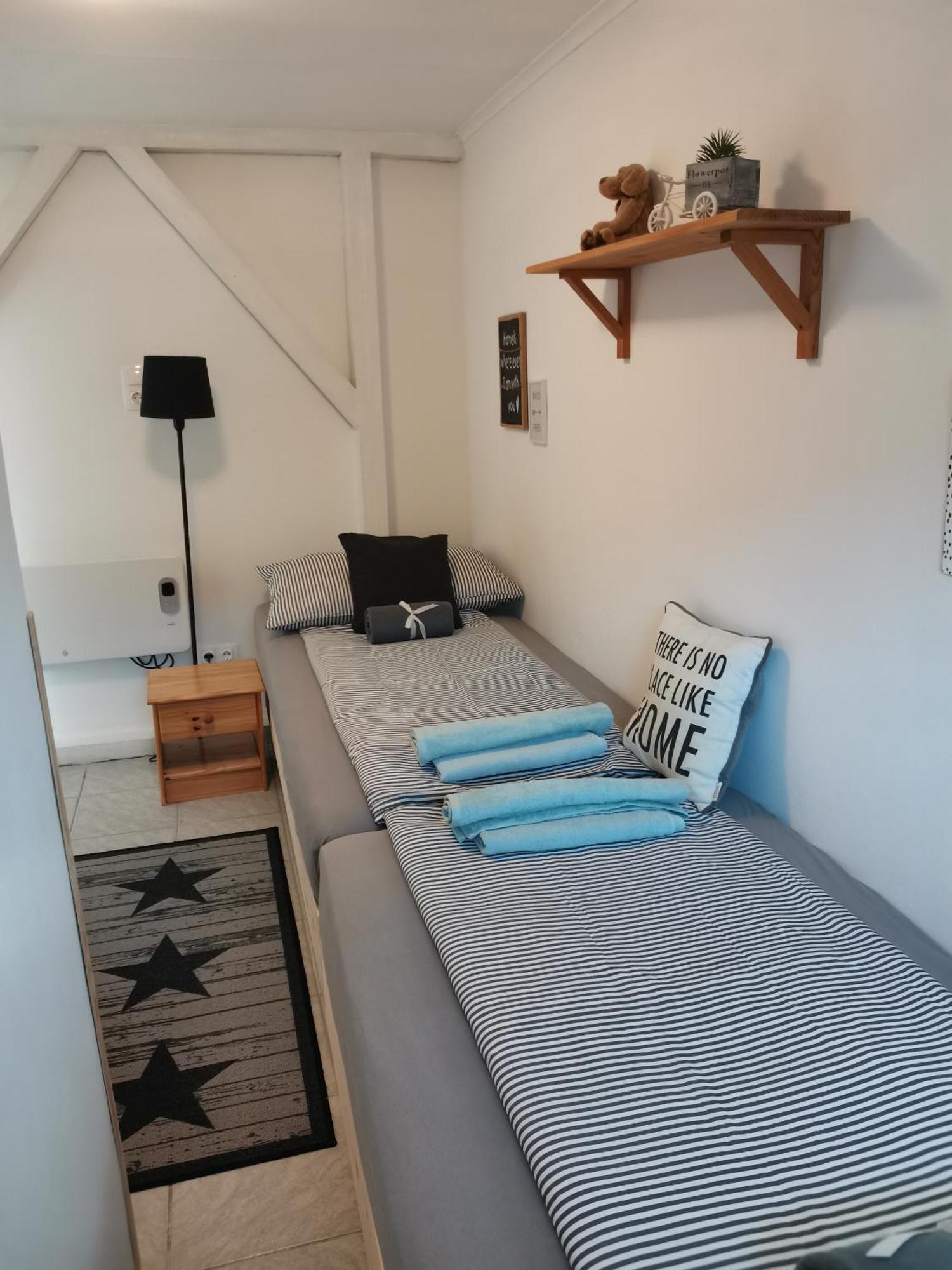 Apartman Rose Eger Exteriör bild